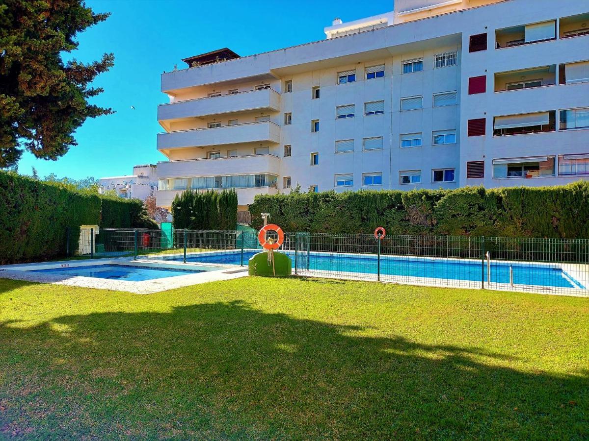 Cozy 2-Bed 2-Bathroom Apartment In Marbella Town Centre Exterior foto